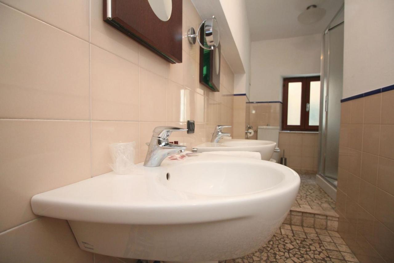 Logge Del Papa Apartment Siena Exterior photo